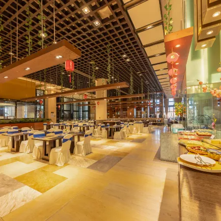 Huitang Huatian City Hot Spring Resort Hotel