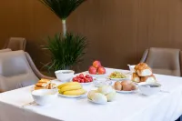 Youcheng Hotel (Taiyuan South Railway Station Wusu Airport Branch)