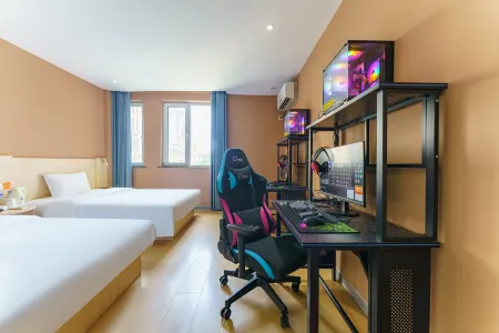 Jingzu E-Sports Hotel (Shijiazhuang Jinzhou People's Hospital Branch) Отели в г. Цзиньчжоу