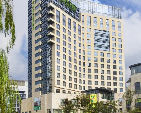 Taicang Huaxu Hotel 太倉のホテル