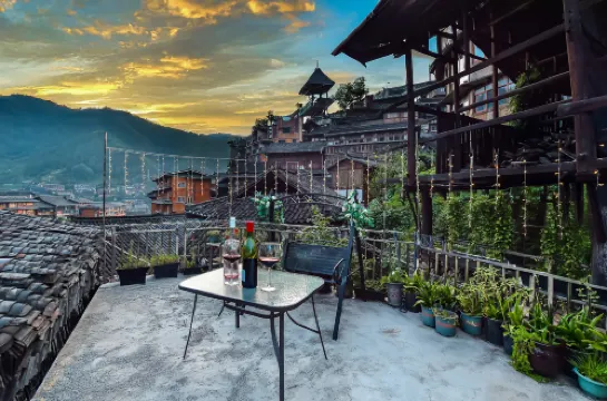 Mountain Lodge · Yanxia Tingyu Lianhe Boutique Stay (Xijiang Qianhu Miao Village Scenic Area) Hotels in Leishan