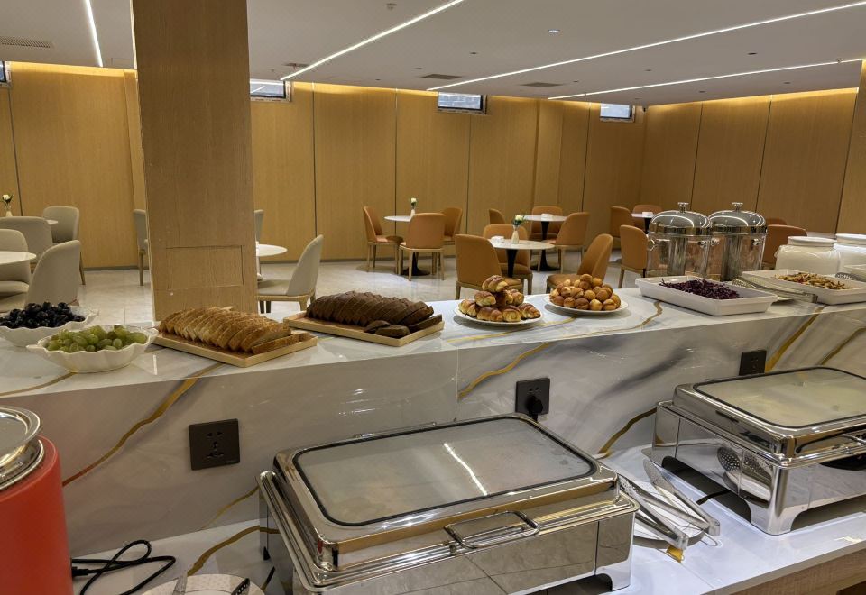 Bishkek Crystal Luxury Smart Hotel