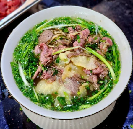 Ruby Mountain View Resort vang vieng Отели рядом с достопримечательностью «Haven Spa»