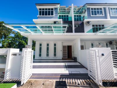Batu Ferringhi Elegant Grey Marble 5 Bedrooms Penang Homestay Penang