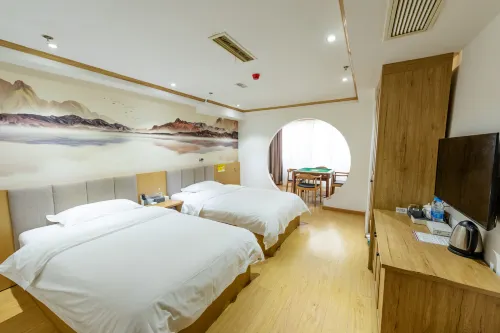 Shizhu Tengling Hotel - parking