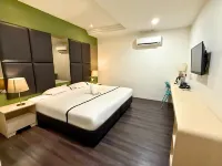 سيدز هوتل أمبانج بوينت Hotels near Pandan Lake View Apartment
