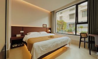 Huaniansu Homestay (Wansui Mountain Song Dynasty Martial Arts City)