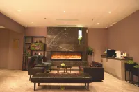 Homeinn Business (Gold Label) - Zoucheng Longgui Plaza Chengzhongcheng Pedestrian Street Store