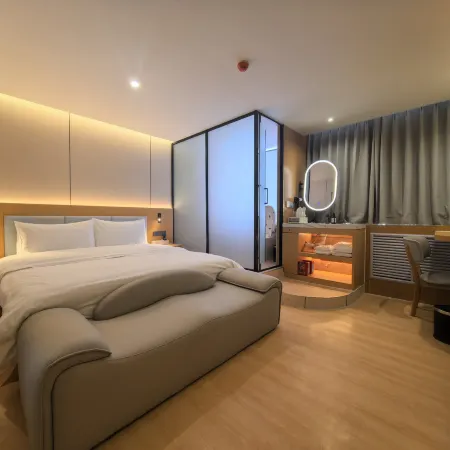 Manhuili Hotel