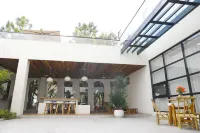 Limu Elegant House · Life Light Luxury Design Resort Guesthouse (Gejiu Shadian Grand Mosque Branch)