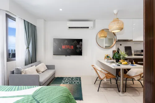 Dominiks Green Heaven Epic Ocean V. Tambuli Pool Balcony