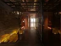 Xinyuan Hotel 1875 (Beijing Gulou Nanluoguxiang Store) Hotels near Houhai