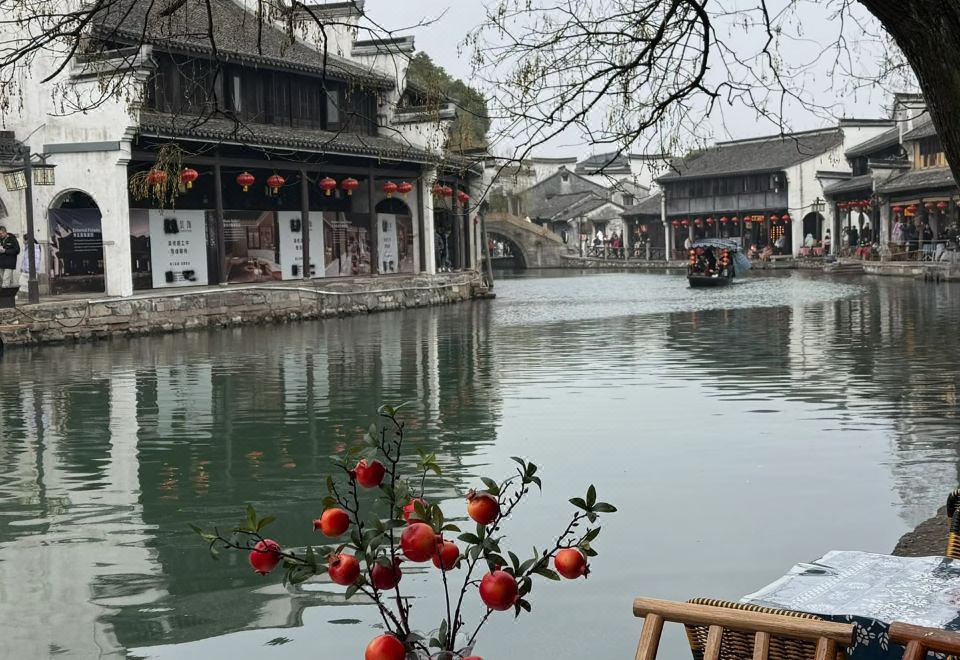 Xunci Fang District의 깨끗하고 현대적인 객실 내부 사진