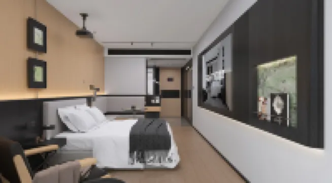 FF Designer Hotel(Zhengwu District Swan Lake Wanda Branch)