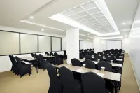 Fox Lite Hotel Cikarang Hotels in Bekasi Regency