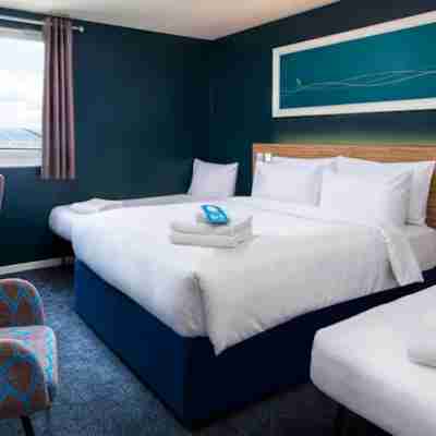 Travelodge Dudley Town Centre Rooms
