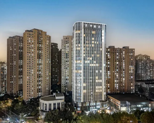 JI Hotel (Wuhan Xinrong Paradise Walk Houhu Avenue) Hotels near Beach Park