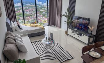 Georgetown Beacon Executive Suite 9-10pax | Amazing SkyPool