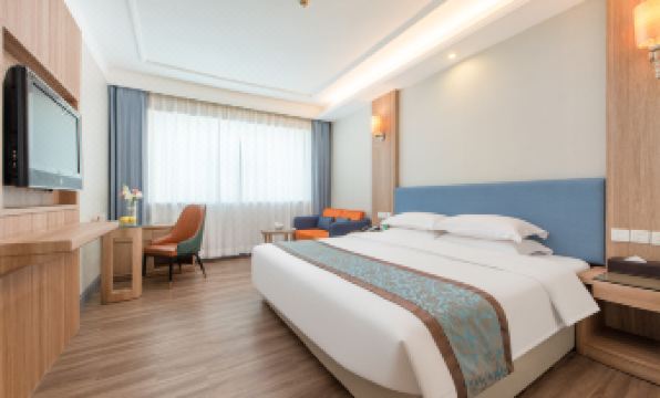 Shenzhen Chang'an Hotel (Luohu Port Huangbeiling Subway Station Branch)