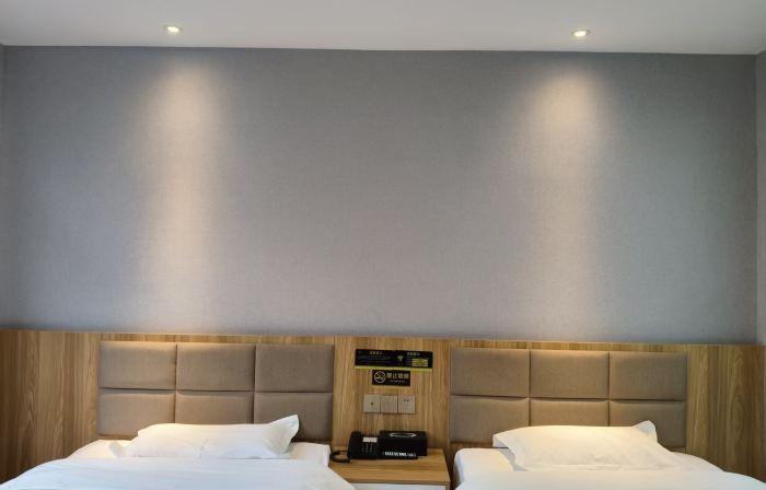 Five Beauty Hotel