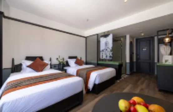 Yunfu Xinxing Sanye Hot Spring Hotel