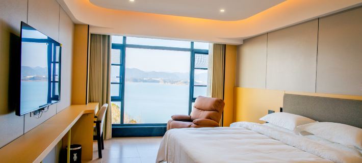 Wuning Baolixiong Hotel (Hubin North Road) โรงแรมในอู๋หนิง