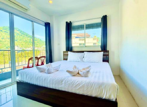 Silver Oaks Guest House