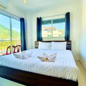 Silver Oaks Guest House