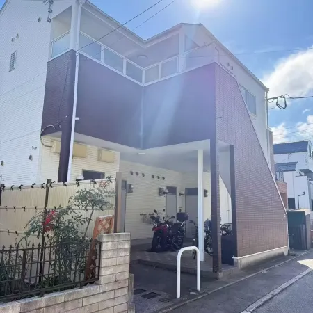 Six Matsubara Beppu Guesthouse Отели рядом с достопримечательностью «Башня Фукуока»
