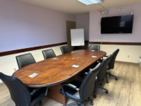 Quality Inn & Suites Everett Hotels in Everett