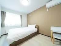 South 5 House