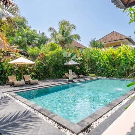 Bali Dream Garden Отели рядом с достопримечательностью «Пенестанан»