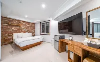 Daegu Dongseongro EOS Hotel