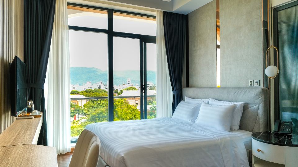 Serene Sea Hotel Danang - Free Laundry Service (เริ่มต้น ฿ 623)