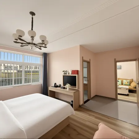 Xixiangfeng Hotel (Guangshui Ying Shan School Branch)