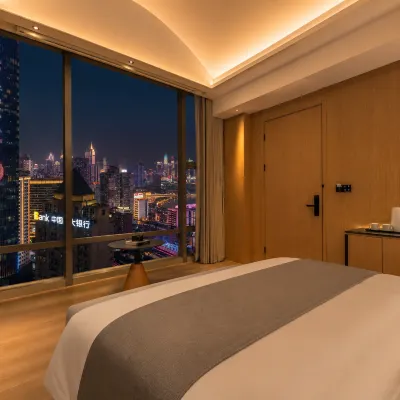 Haoting High-Rise River View Hotel (Jiefangbei Hongyadong Branch) Hôtels à proximité de : Grotte Hongya