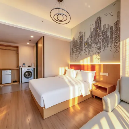 Moyu Apartment (Shantou East Coast Branch)