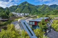 Mosu | Hongcun Xiangju · Luxury Designer Vacation Apartment (Huangshan Flagship Store)