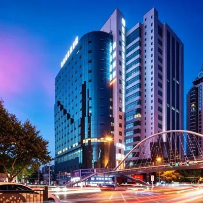 菲特希悅酒店（貴陽醫科大學附屬醫院噴水池地鐵站店） โรงแรมใกล้กุ้ยก่าง