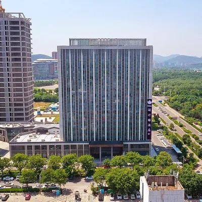 楓林晚設計師酒店（長清大學城店） 鄰近长清的酒店