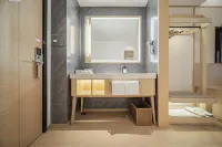 建国ヒドゥン（張掖西駅大仏寺） - 駐車場