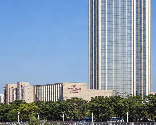 Crowne Plaza ZHENJIANG by IHG Hotels in Zhenjiang