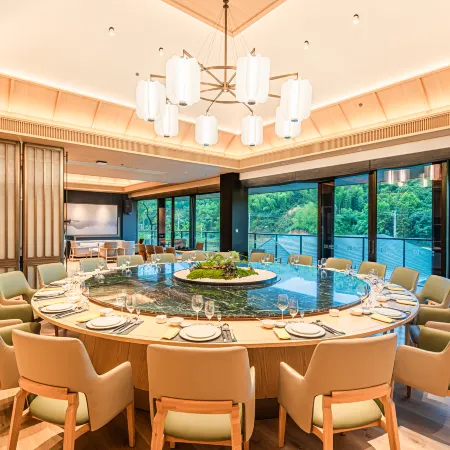 Langxi Hongshan Hantian Diejie Hotel
