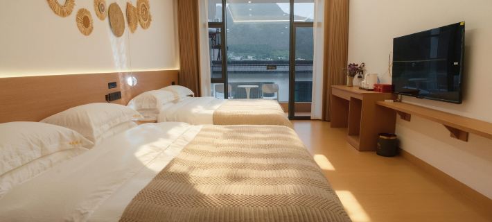 Wanfenglin Fengxia Chengfeng Homestay Hotels in Xingyi