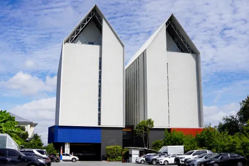 Blue Hippo Hotel - Parking