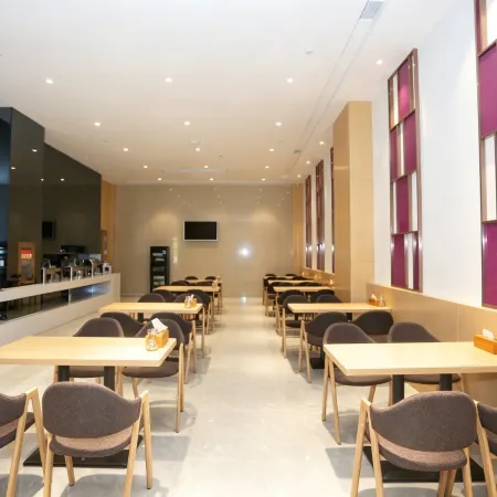 Lavande Hotel (Jingshan Coach Center Bus Terminal)