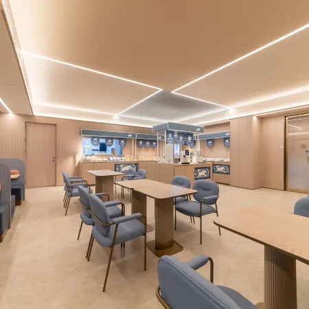 Home Inn (Jinzhou Jiefang Road Linghe Night Market Branch)
