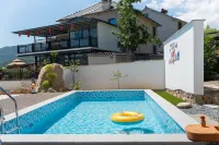 Hidden Prosperity Homestay (Kaiyuan Senbo Resort Paradise OMG Heartbeat Park) - 2-Sterne
