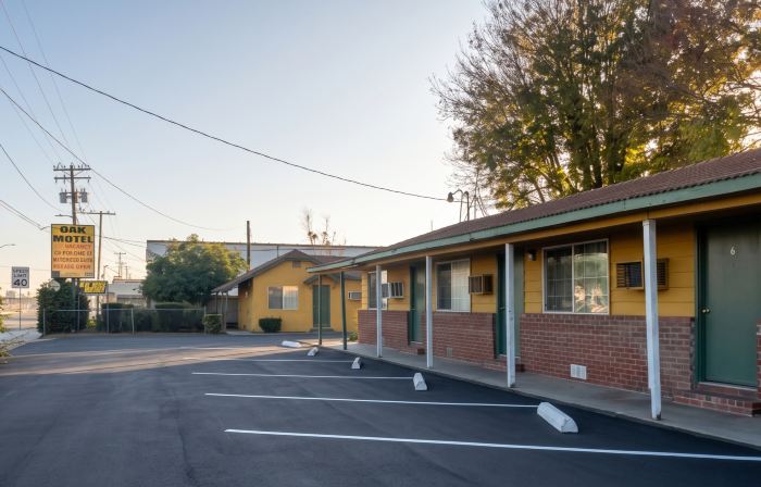 Oak Motel Modesto CA