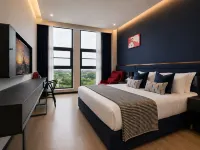 Artist Hotel Memphis - balcony